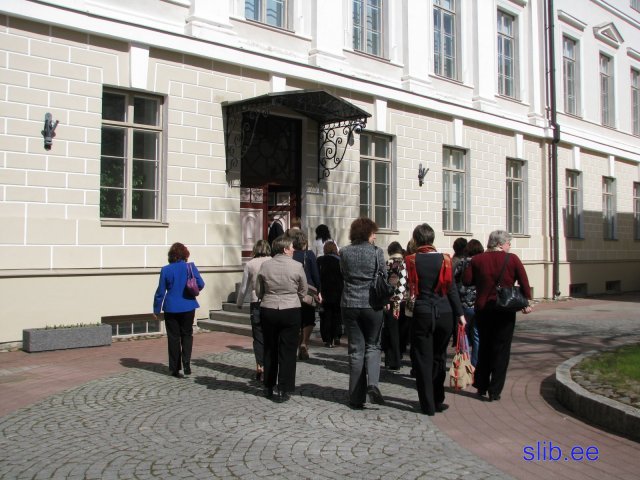 IMG_1825.jpg