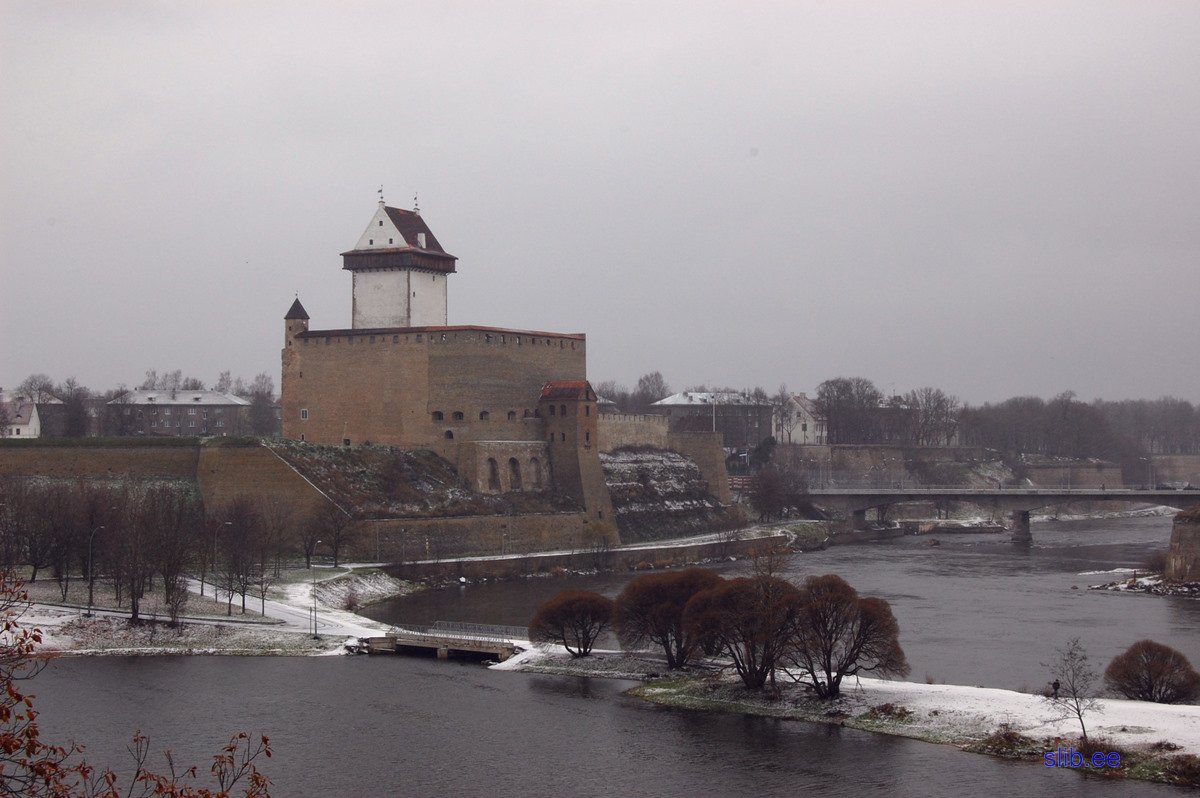 10_11_08 009 Narva.jpg